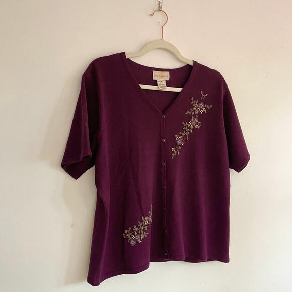 Jaclyn Smith - Vintage Purple Floral Embroidered Short Sleeve Cardigan - Picture 2 of 6